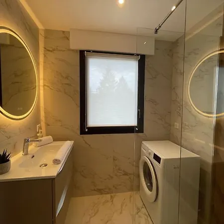 Apartment Le Mont-veyrier, Parking Et Vue Annecy