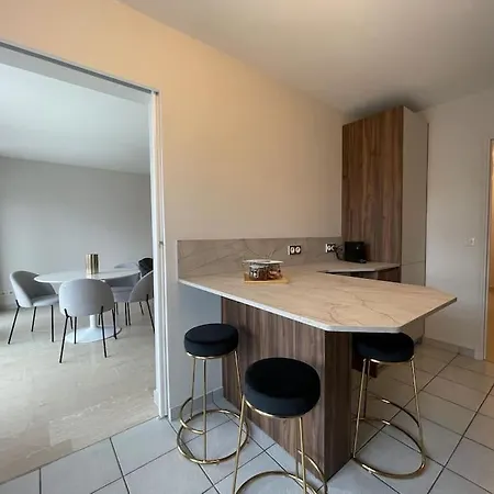 Le Mont-veyrier, Parking Et Vue Apartment *