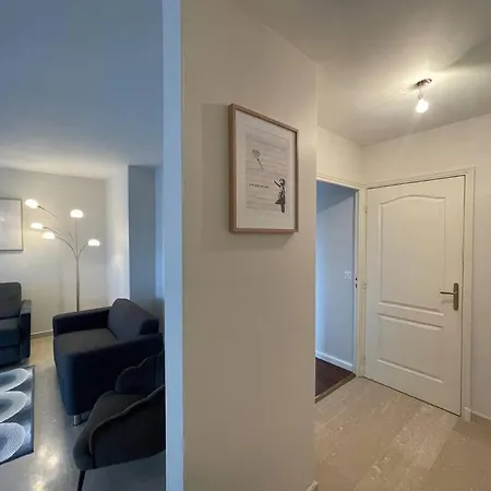 Apartment Le Mont-veyrier, Parking Et Vue