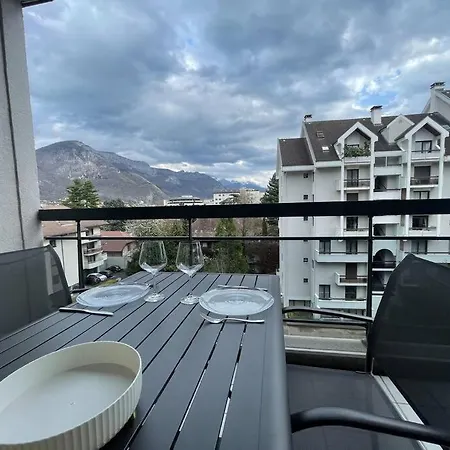 Apartment Le Mont-veyrier, Parking Et Vue
