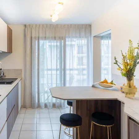 Le Mont-veyrier, Parking Et Vue Apartment Annecy